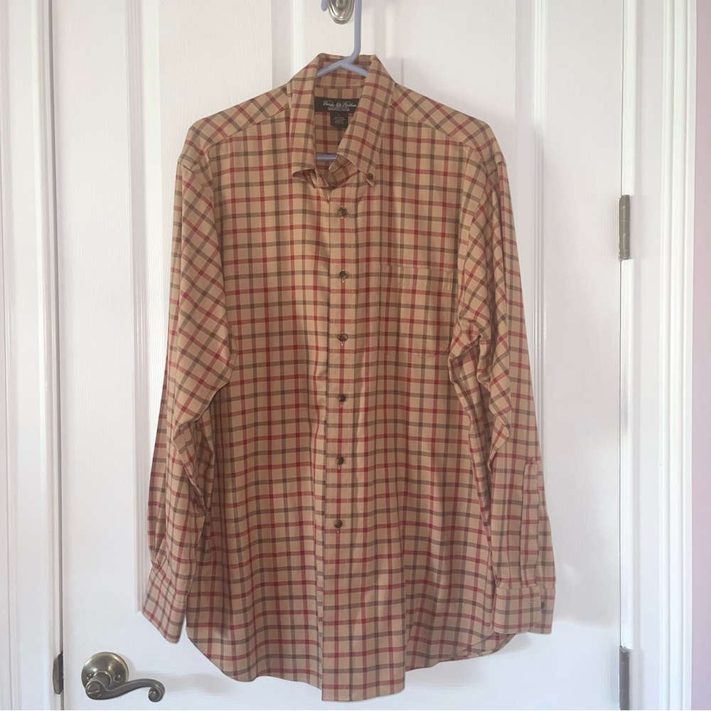 Brooks Brothers long sleeve plaid pattern dark tan, red, black collared shirt L